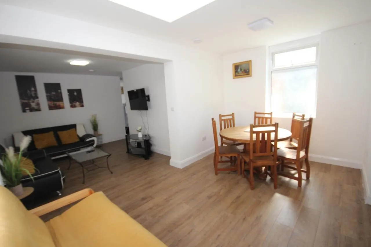 The Heathrow House Apartment Cranford United Kingdom